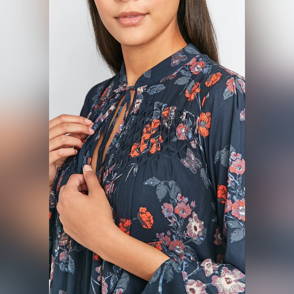 Free People Top Women's sz Medium